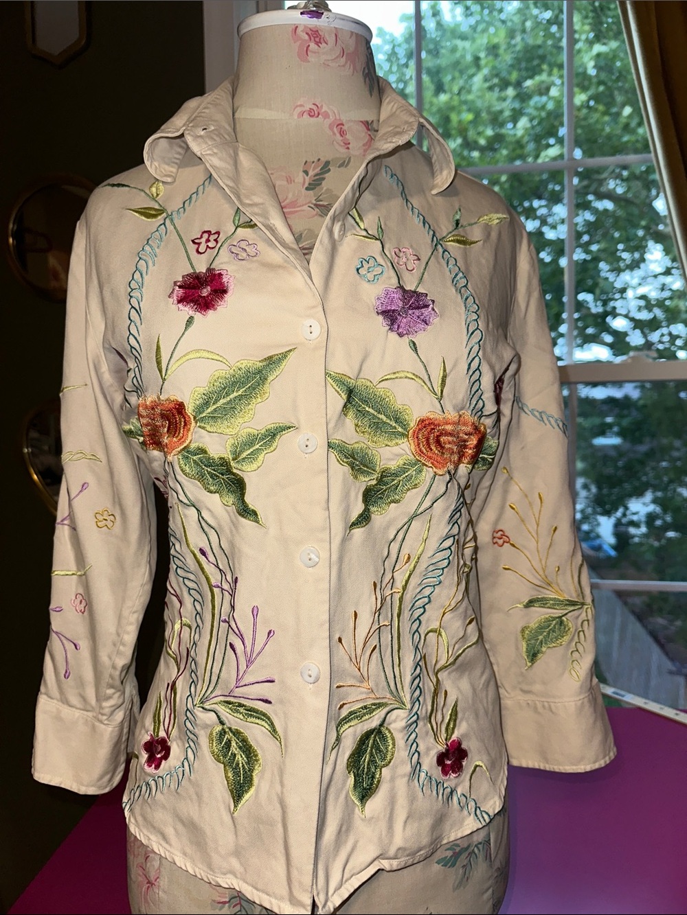 Vintage Bobby Chan Cream Embroidered Floral Button-Down Shirt